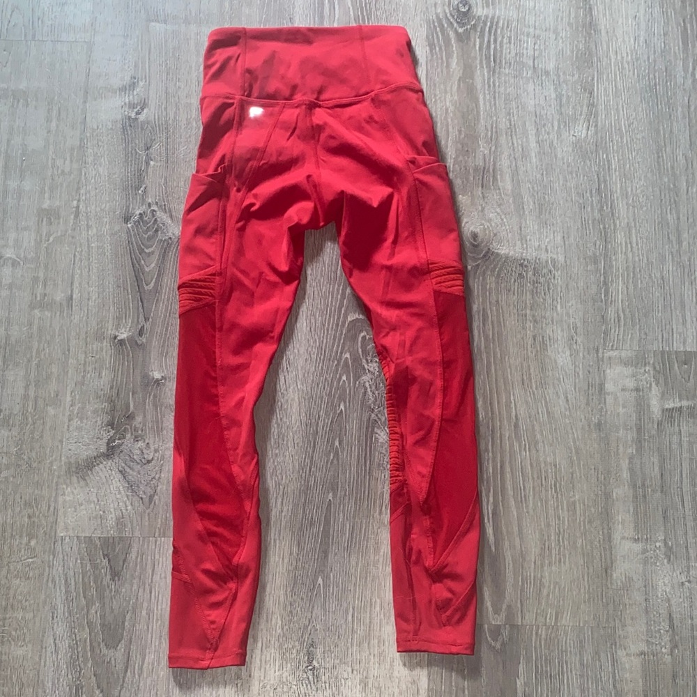 Fabletics Red Leggings - Picture 4 of 4